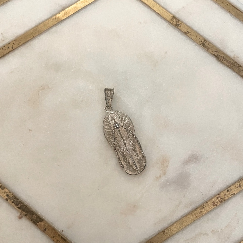 Silver filigree flip flop pendant